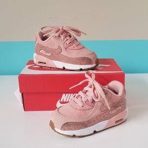 Toddler Nike Air Max 90 size 6